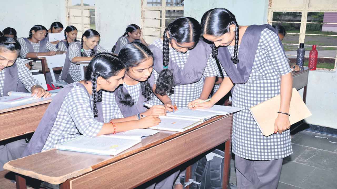 కస్తూర్బా.. కళకళ