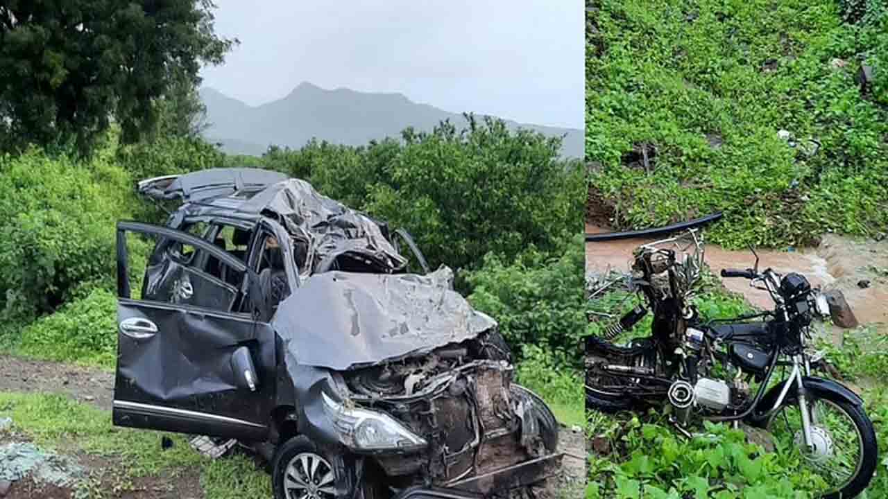 బైక్‌ను ఢీకొట్టి.. వంతెనపై నుంచి కాలువలోపడ్డ యూఎస్‌వీ.. ఆరుగురు మృతి