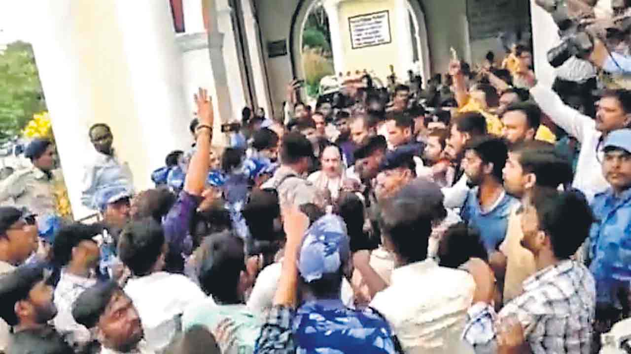 నడ్డా గోబ్యాక్‌.. బీహార్‌లో బీజేపీ అధ్యక్షుడికి చేదు అనుభవం