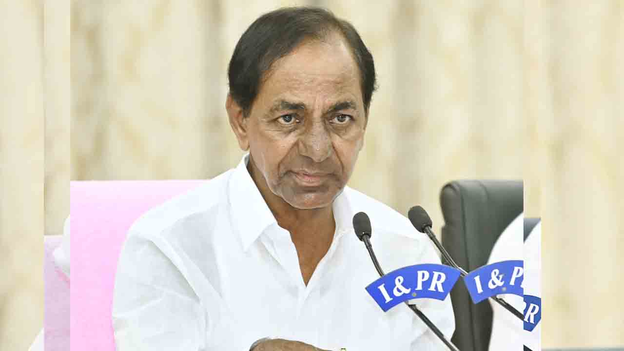 దేశాన్ని జలగలా పీడిస్తున్న బీజేపీ