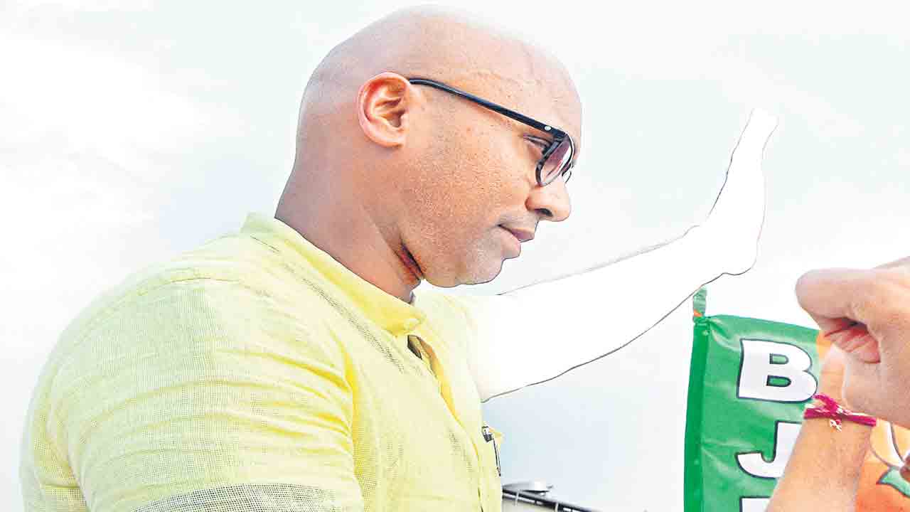 గురువింద అర్వింద్