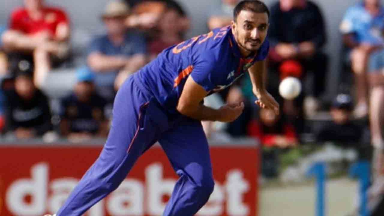 ENG vs IND | మూడో వికెట్ కోల్పోయిన ఇంగ్లండ్.. సాల్ట్ అవుట్