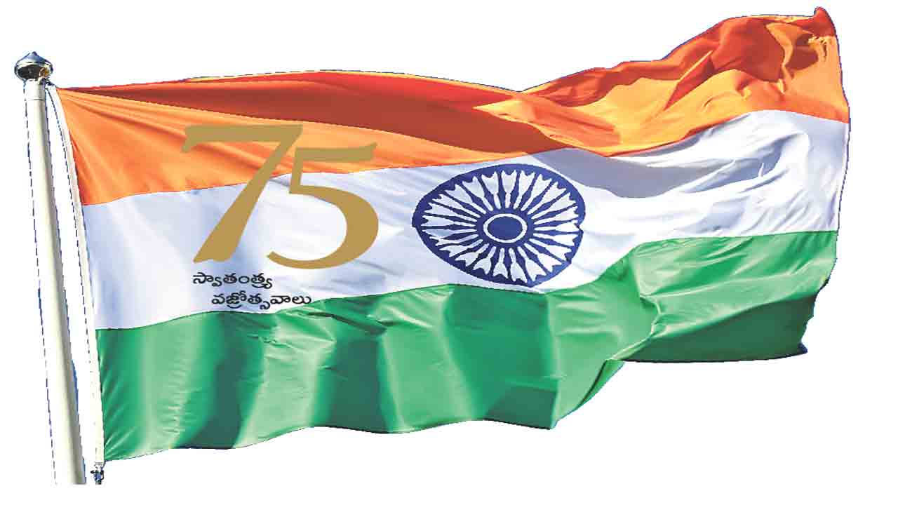 ఆజాదీ దినాన కర్ణాటకలో ఖాదీకి ఉరి!