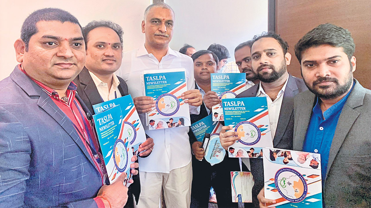 కరోనాపై దృష్టి పెట్టండి