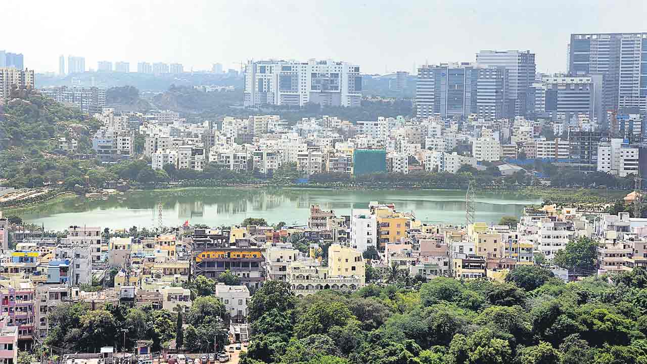 కోర్సిటీకి దీటుగా…