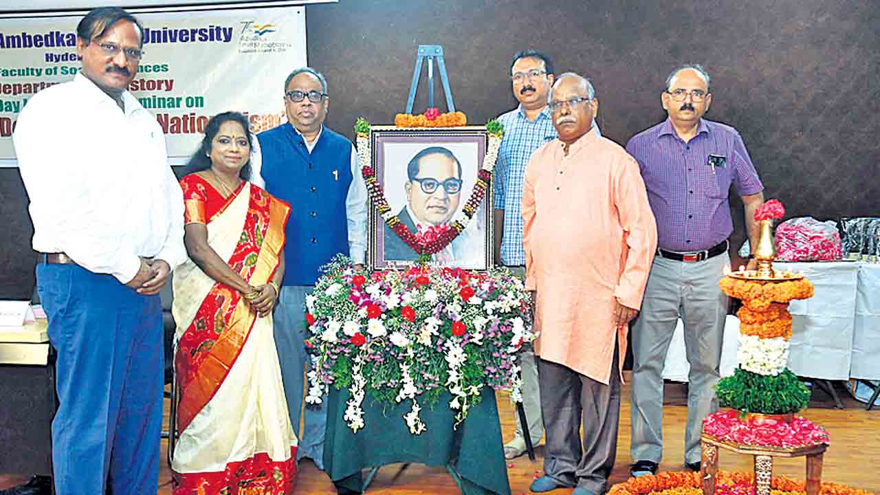 అంబేద్కర్‌ను మించిన జాతీయతావాది ఎవరూ లేరు