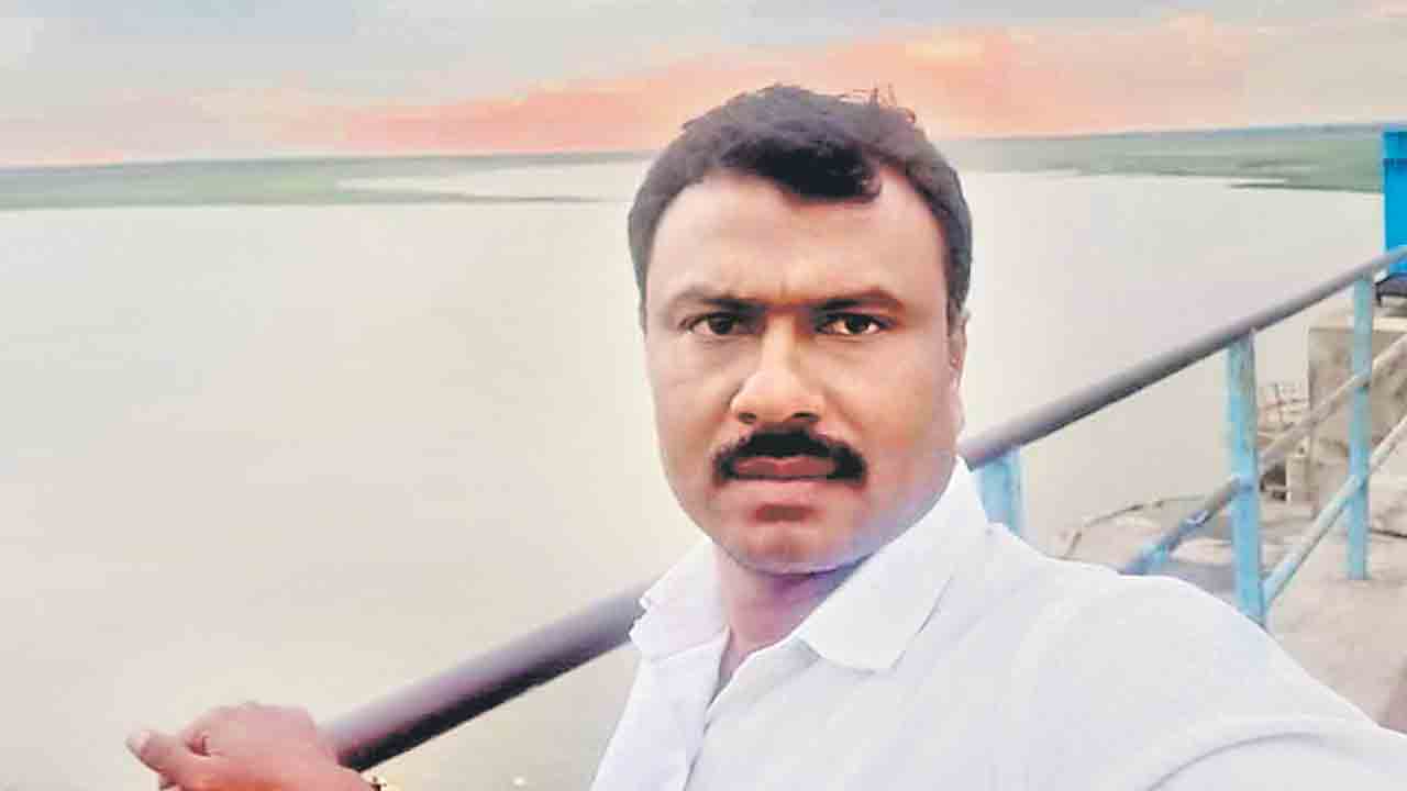 7 కత్తిపోట్లు దిగినా..!