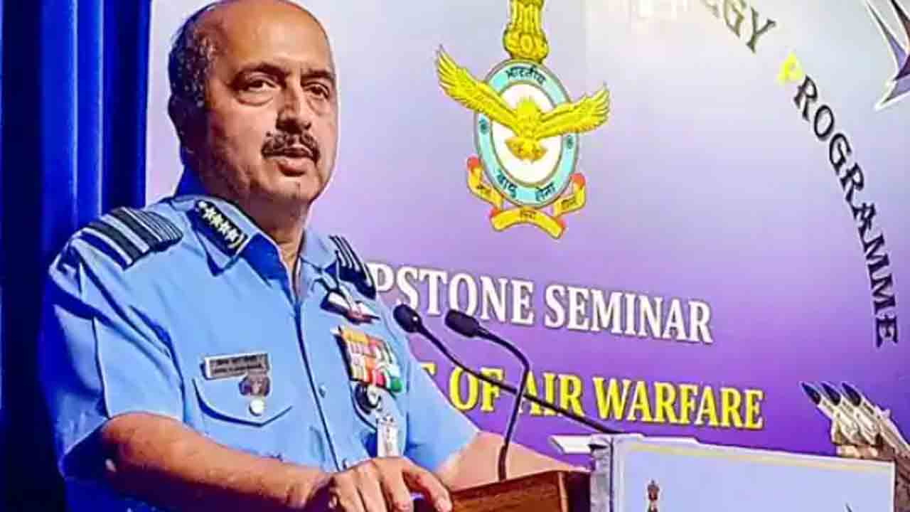 చైనా యుద్ధ విమానాలు ఎల్‌ఏసీకి దగ్గరగా వస్తే… ఇలా బదులిస్తాం: ఐఏఎఫ్‌ చీఫ్‌ వీఆర్‌ చౌదరి