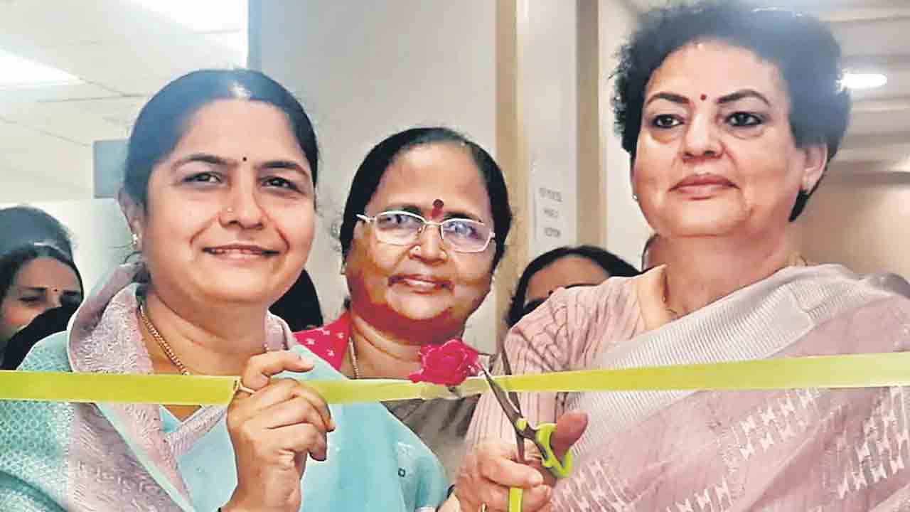 తెలంగాణ మహిళా కమిషన్‌ ఆదర్శం