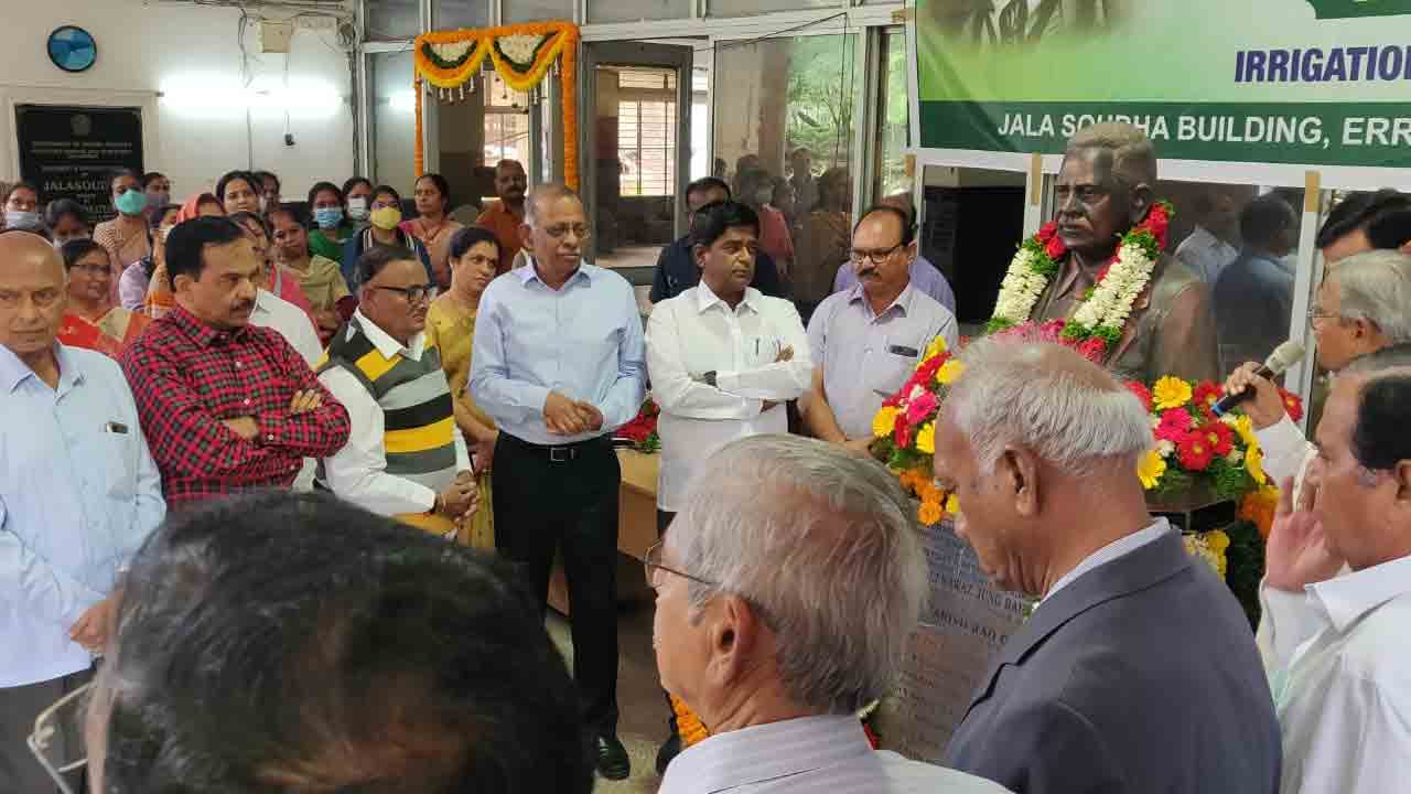 నవాజ్‌ జంగ్‌ సేవలు ఎనలేనివి