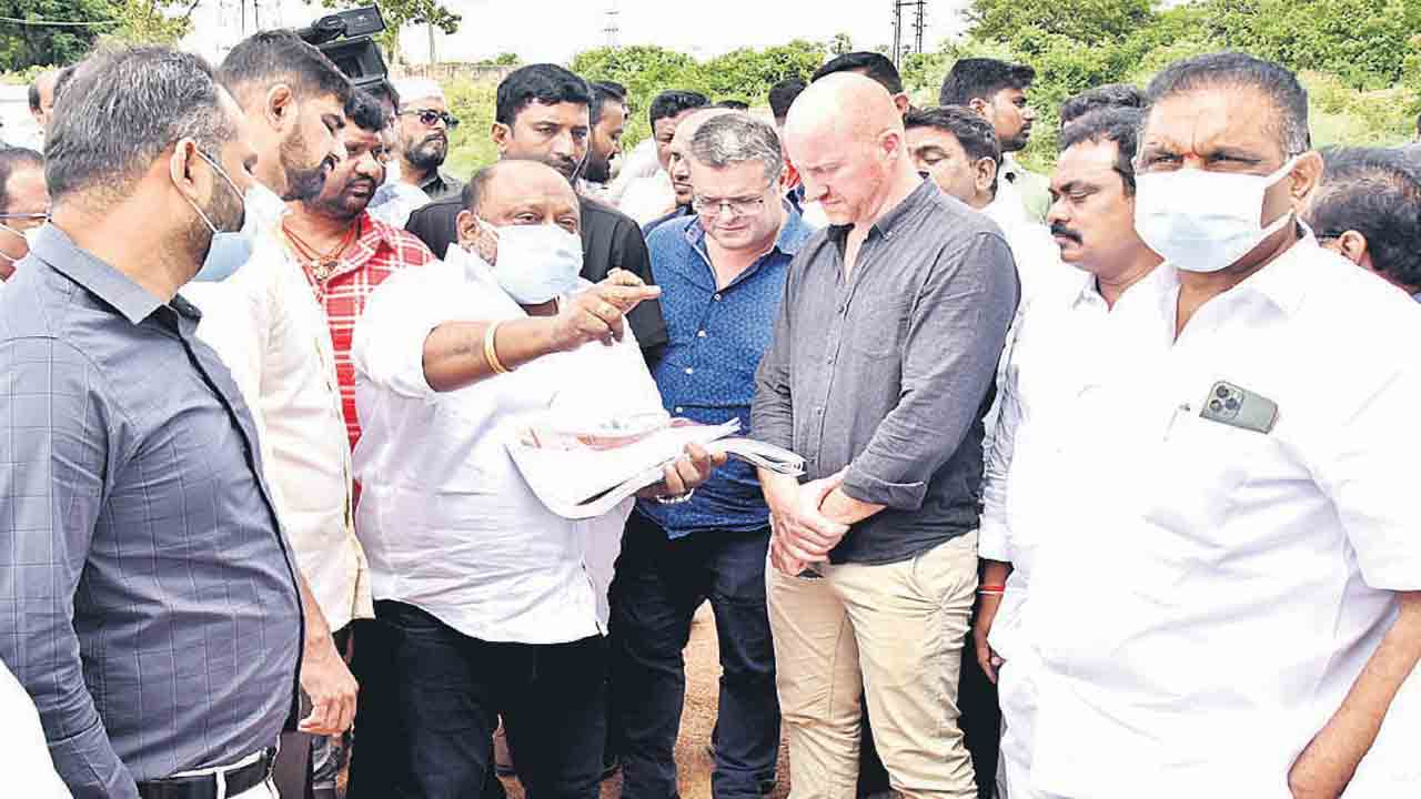 మానేరు రివర్‌ ఫ్రంట్‌ ఏడాదిన్నరలోనే పూర్తి