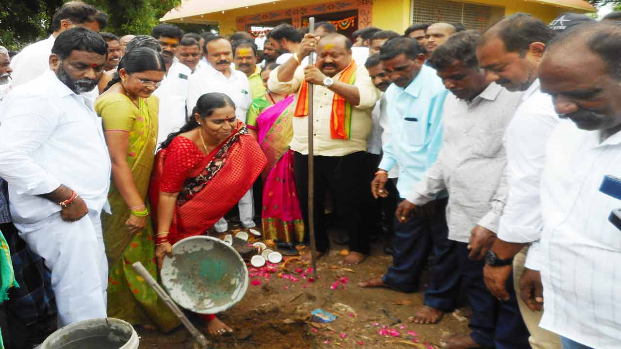 ప్రజా సమస్యల పరిష్కారమే ధ్యేయం