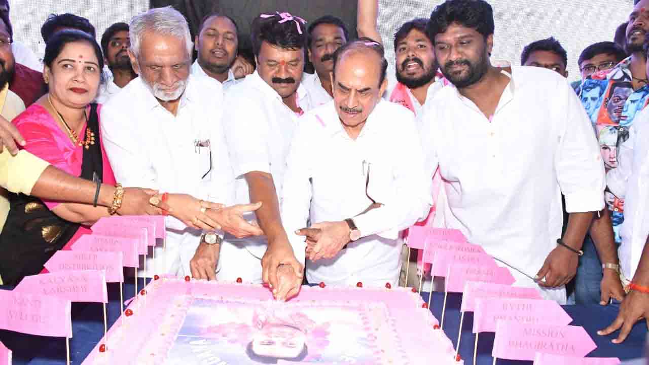 KTR Birthday | ఘనంగా మంత్రి కేటీఆర్‌ జన్మదిన వేడుకలు.. పాల్గొన్న మంత్రులు