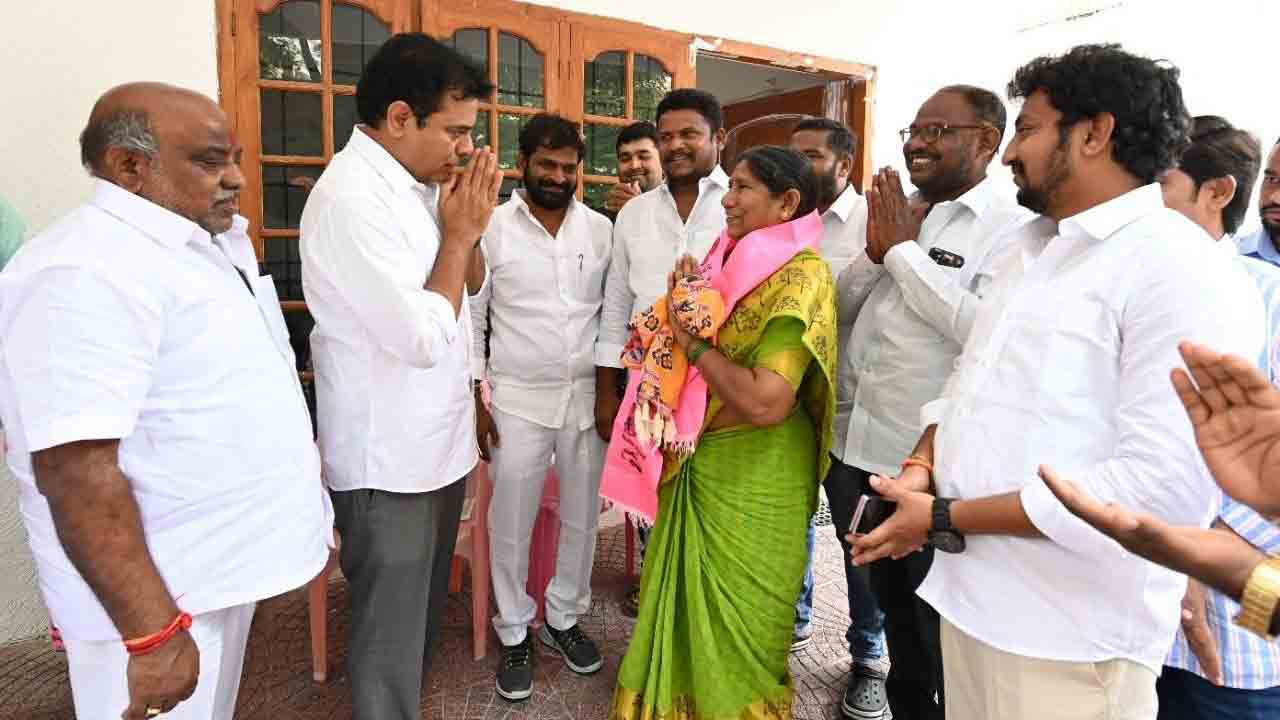 ఆదిలాబాద్‌లో కమలానికి ఎదురుదెబ్బ