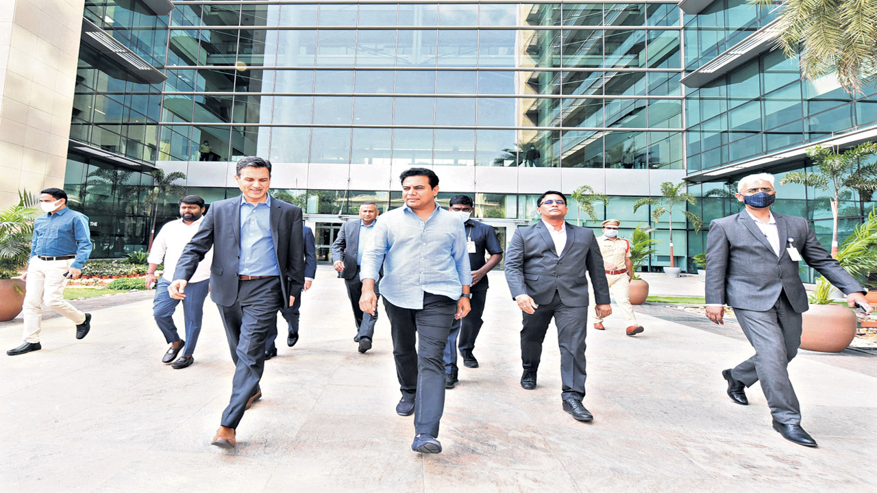 పెట్టుబడుల ప్రవాహం