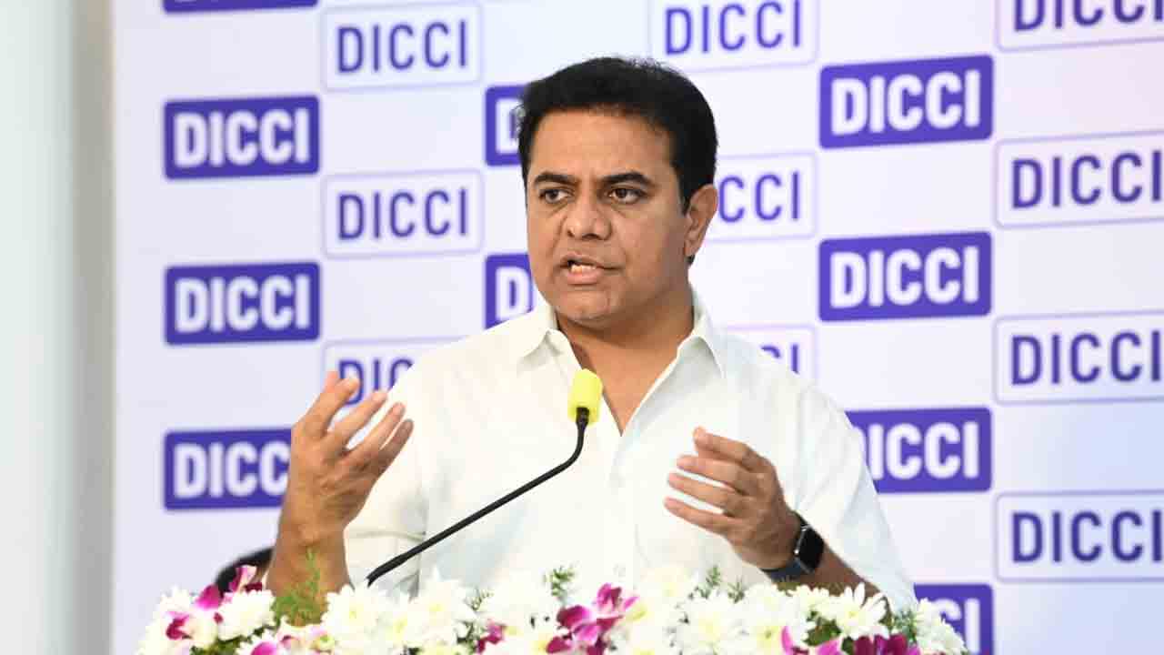 అవ‌కాశాల‌ను అందిపుచ్చుకున్న‌ప్పుడే అంద‌రికీ ఉపాధి కల్పన సాధ్య‌మ‌వుతుంది : కేటీఆర్