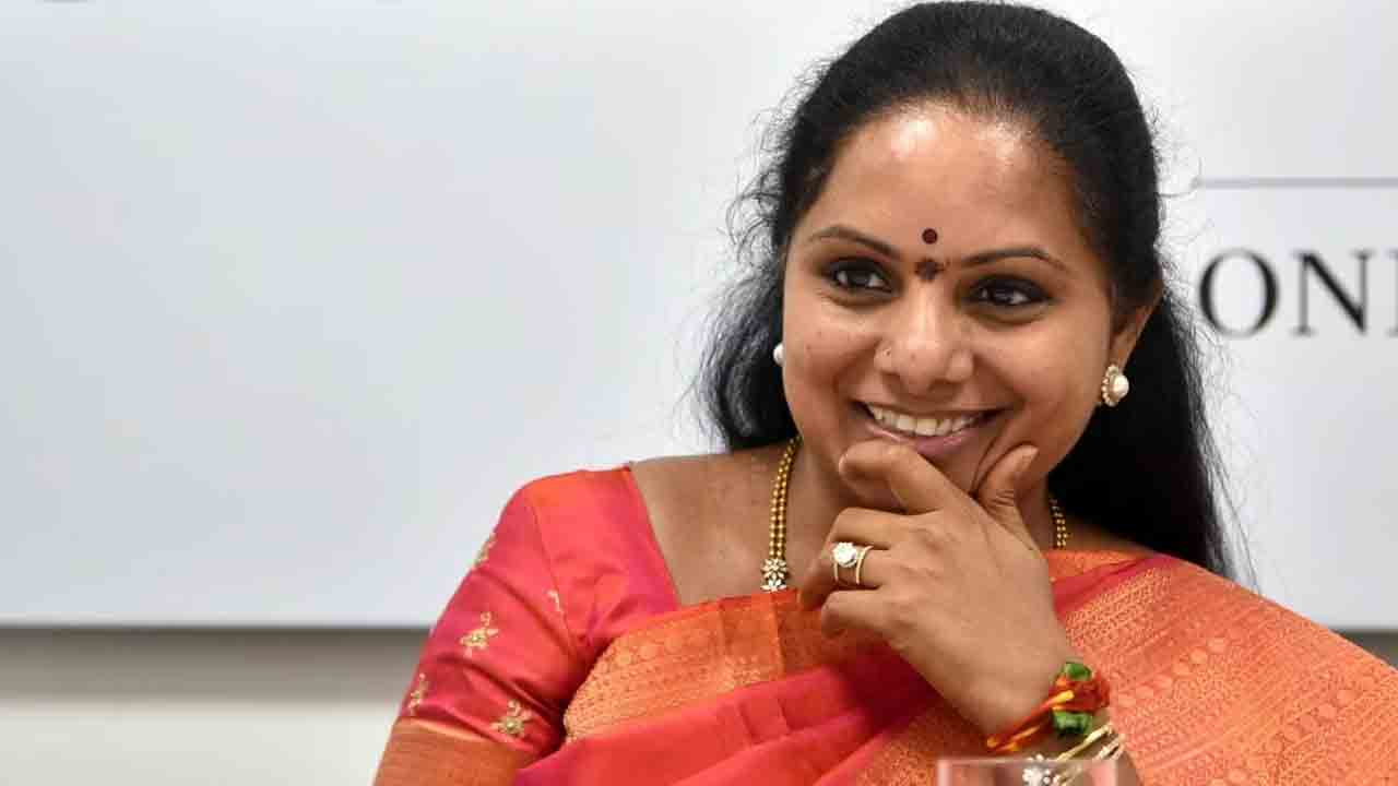 రాహుల్‌గాంధీ భారత్‌లో ఉన్నారా?