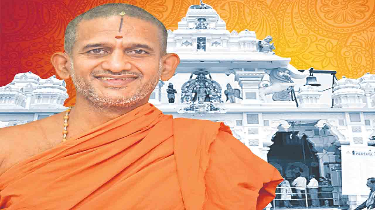 సమాజమే.. పరమాత్మ నివాసం!