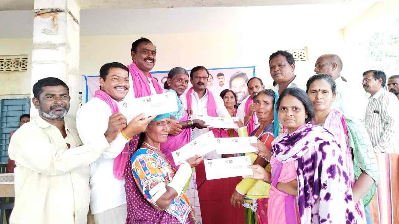 అధికారం కోసమే బీజేపీ గోస