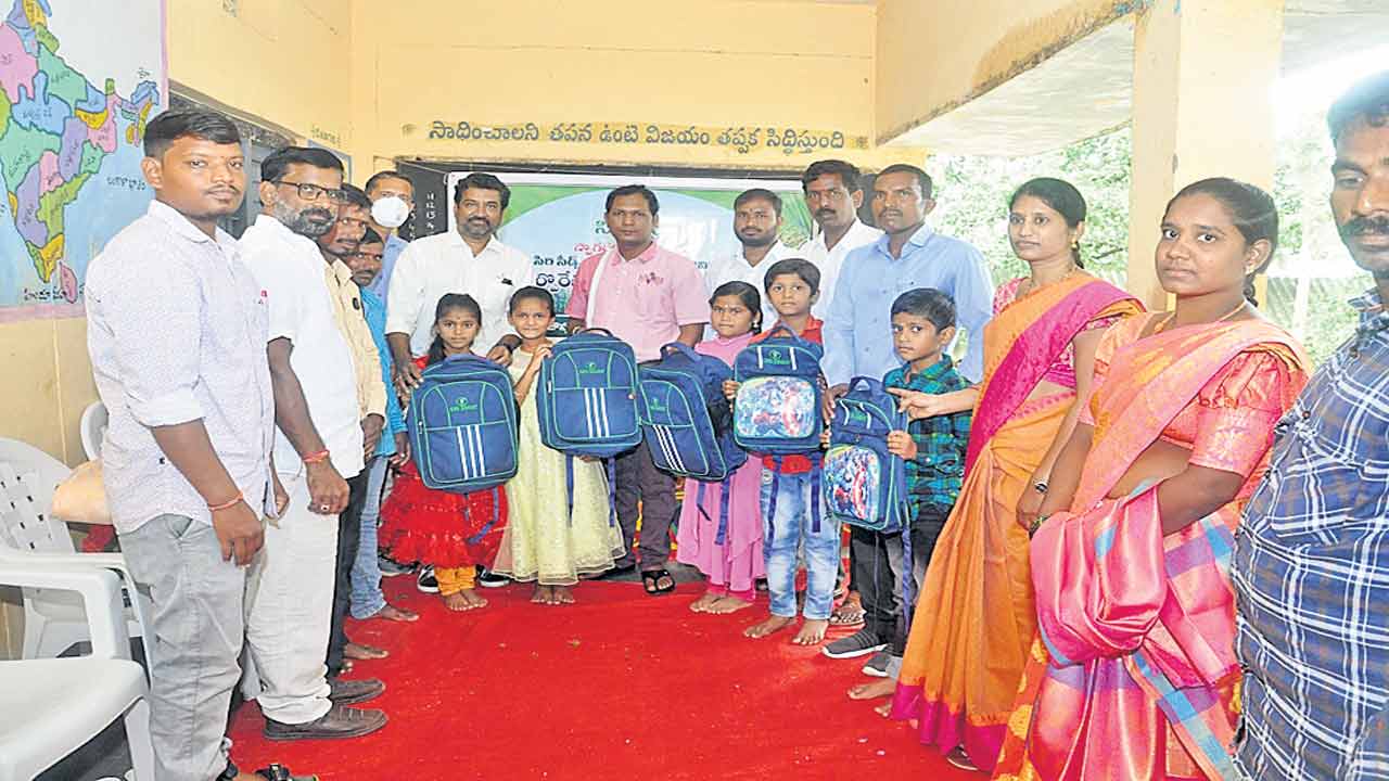 ప్రభుత్వ పాఠశాలల్లోనే నాణ్యమైన విద్య