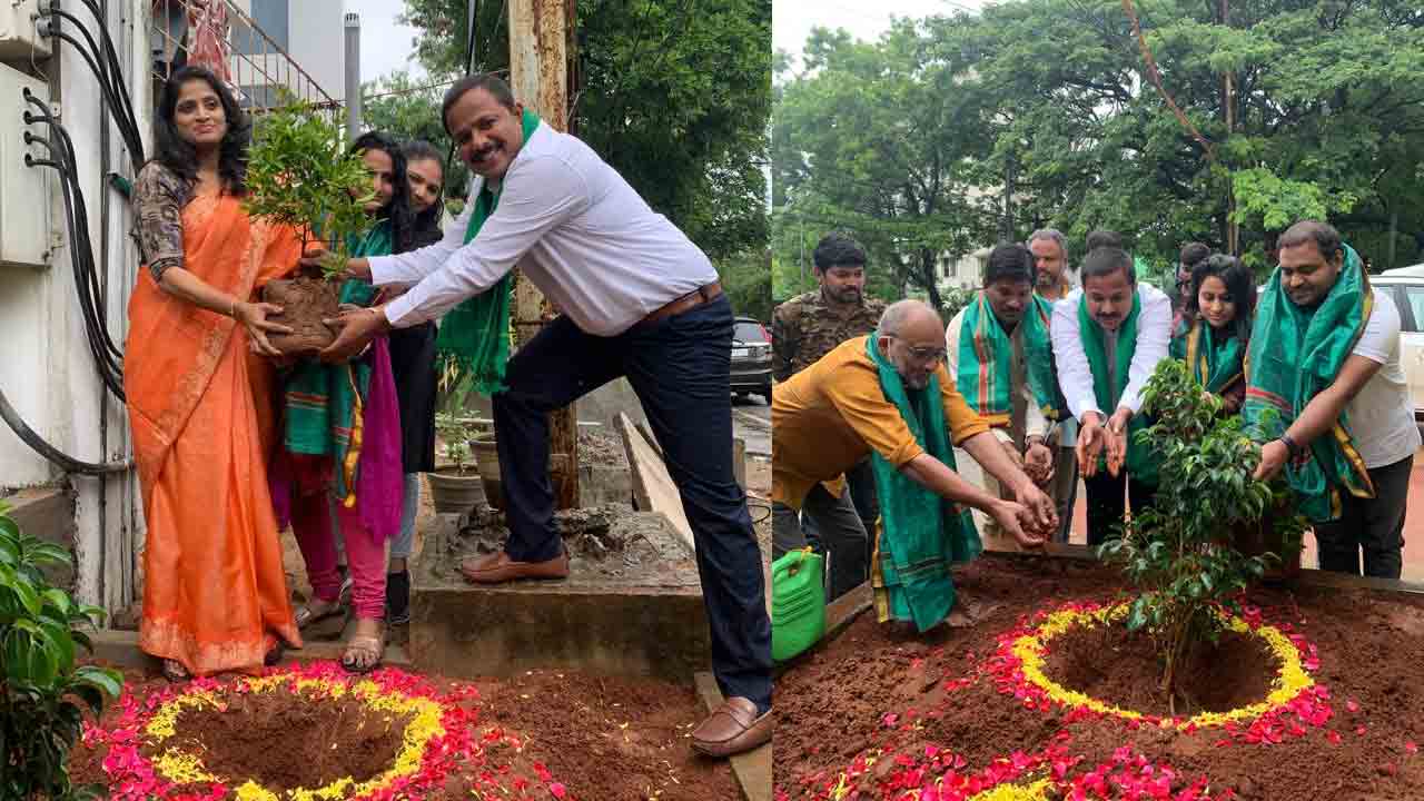 గ్రీన్ ఇండియా చాలెంజ్లో మొక్కలు నాటిన వంశీకృష్ణ
