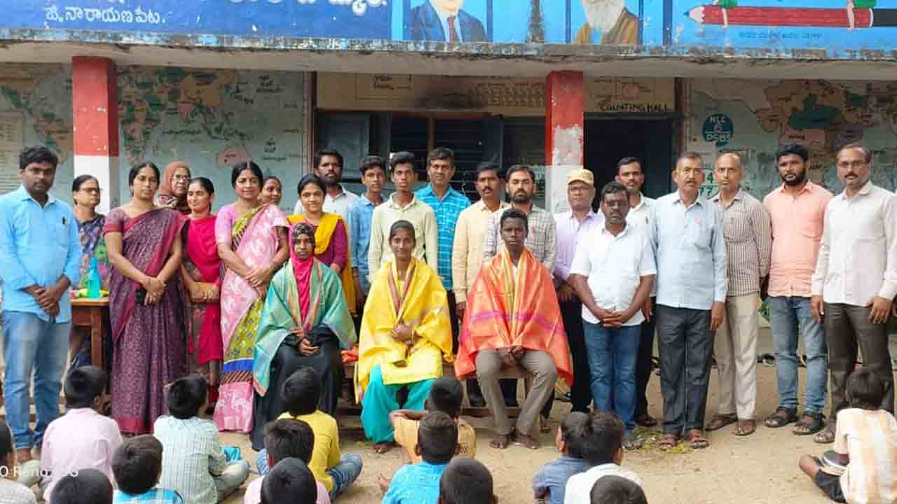 ‘పది’లో ప్రభుత్వ పాఠశాలల విద్యార్థుల ప్రభంజనం