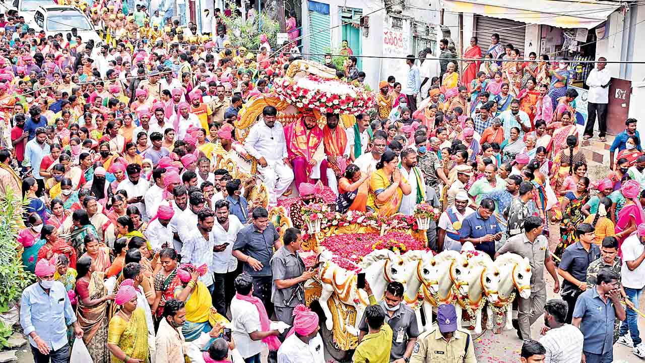 కాకతీయ సప్తాహం.. వారసత్వ వెభవం..