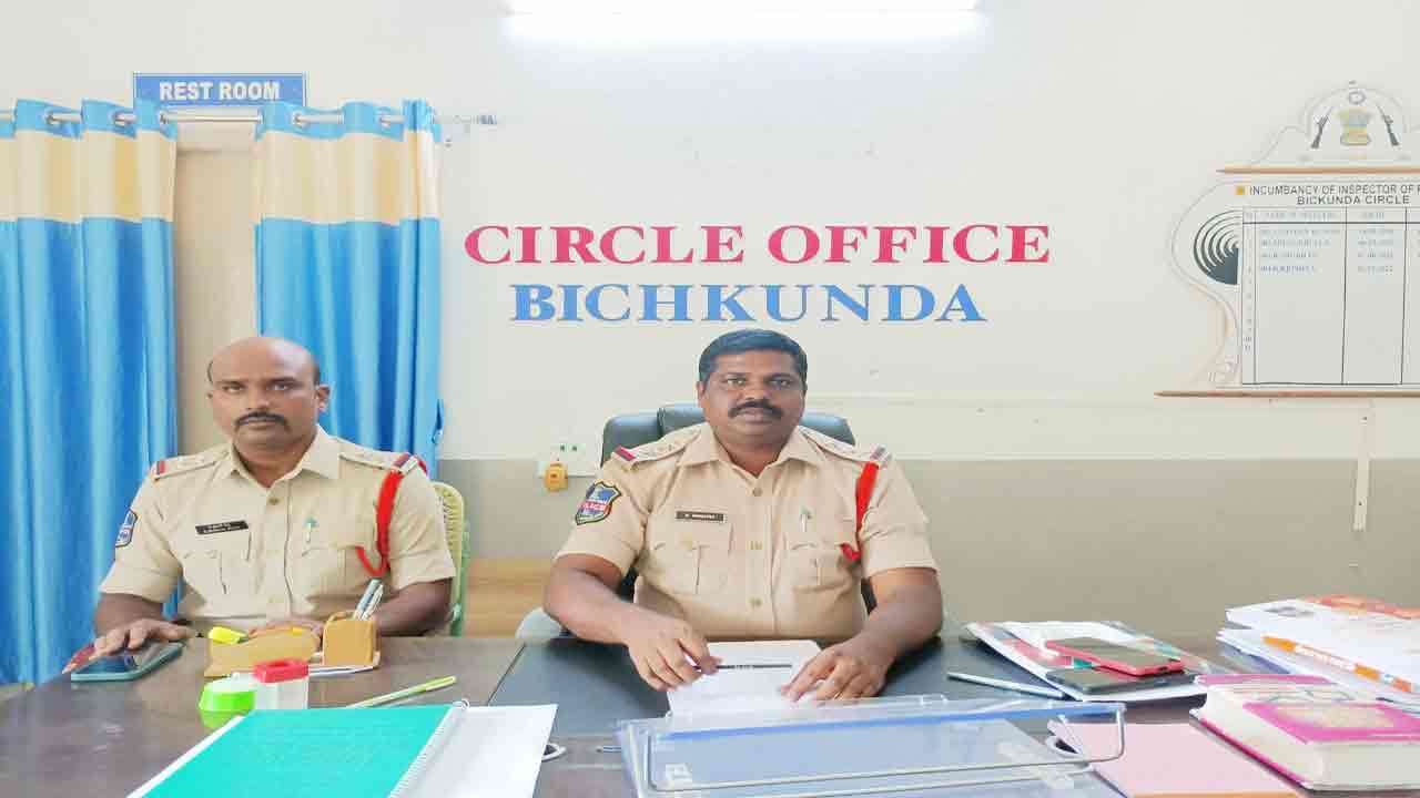 భర్తను హత్య చేయించిన భార్య