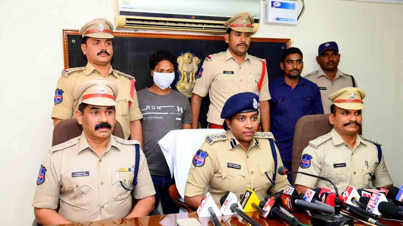 అంతర్రాష్ట్ర గంజాయి ముఠా అరెస్ట్‌