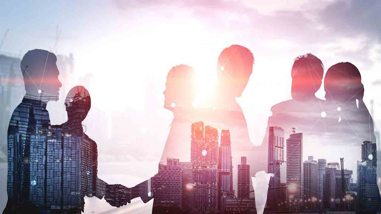 కొత్త జిల్లాలో కొలువుల జాతర