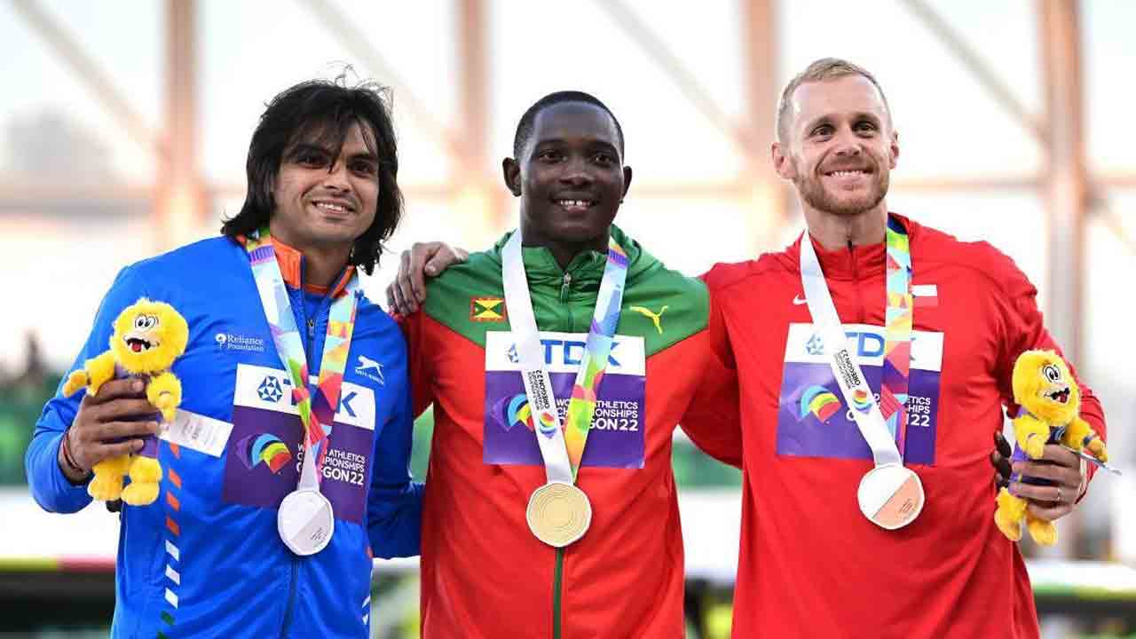 Virat Kohli | నీరజ్ చోప్రాకు కోహ్లీ కంగ్రాట్స్.. నిన్ను చూస్తుంటే గర్వంగా ఉందంటూ ట్వీట్