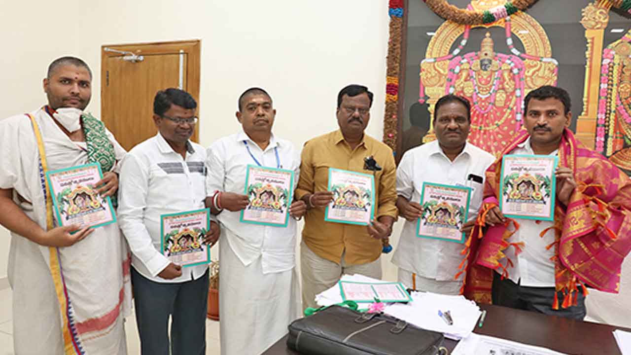 ఈ నెల 10 నుంచి శ్రీ కపిలేశ్వరాలయ‌ంలో పవిత్రోత్సవాలు