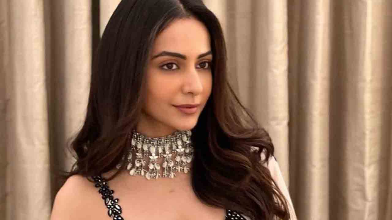 Rakul Preet Singh | ర‌కుల్ ప్రీత్‌సింగ్‌కు అలాంటి ల‌వ్‌స్టోరీ చిత్రాల‌లో న‌టించాల‌నుంద‌ట‌..!