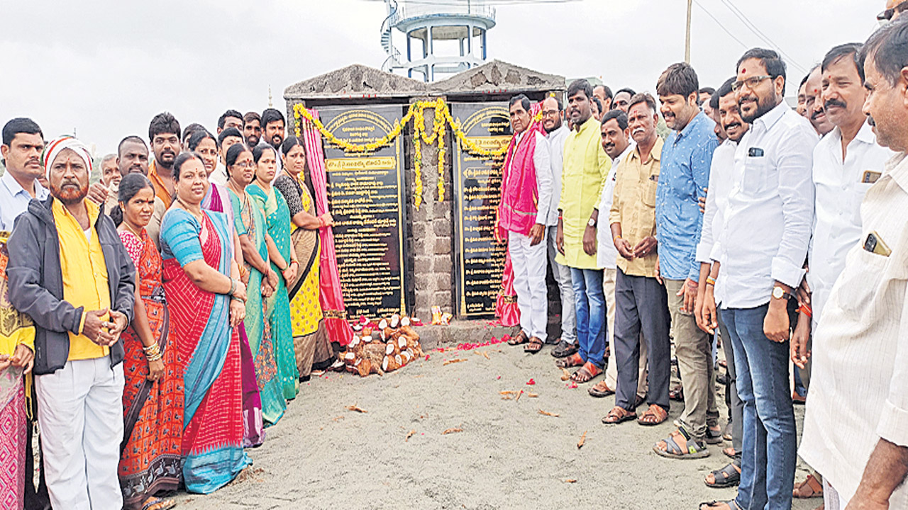 మున్సిపాలిటీని ఆదర్శంగా తీర్చిదిద్దుతా