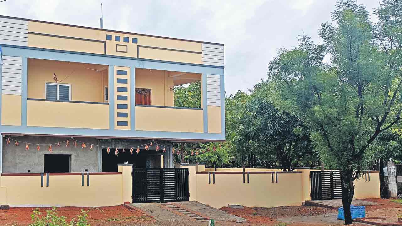 ఆకట్టుకునే పచ్చదనం.. మనసుకు ప్రశాంతత