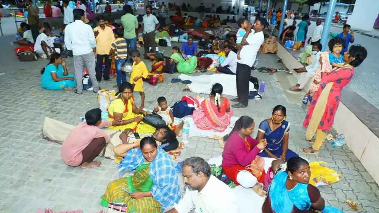 తిరుపతిలో పెరుగుతున్న కొవిడ్‌ కేసులు.. ఆందోళనలో భక్తులు