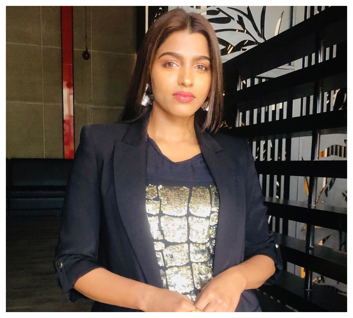 Sai Dhanshika | క్యూట్ లుక్స్‌తో కేక‌పుట్టిస్తున్న‌ సాయి ధన్షిక..