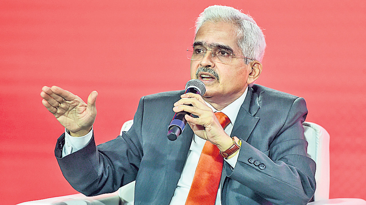 రూపాయి కోసమే డాలర్లు