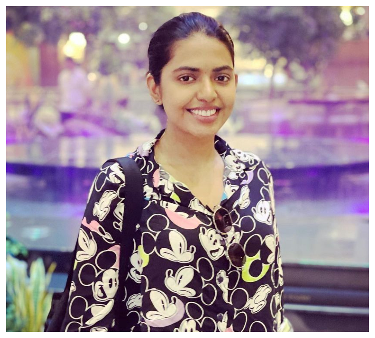 Shivani Rajashekar | బ్లాక్ అండ్ వైట్ డ్రెస్‌లో శివాని రాజశేఖర్ అందాలు..