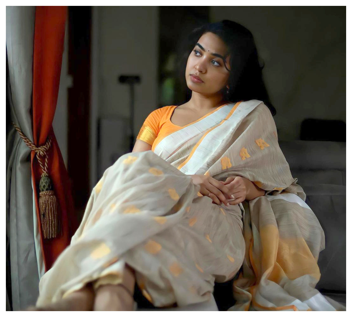 Shivathmika Rajashekar | చీర‌క‌ట్టులో చూడ‌ముచ్చ‌ట‌గా శివాత్మిక రాజశేఖర్..