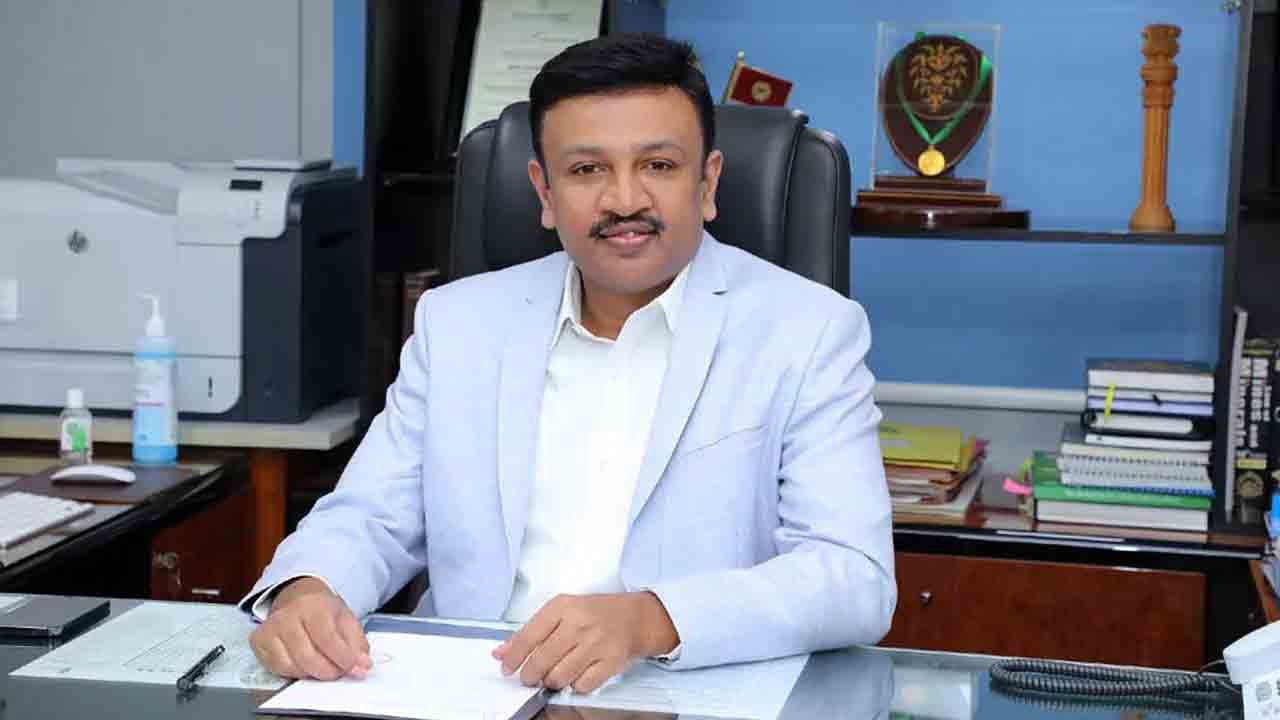 భద్రాద్రి కొత్తగూడెం ప్రత్యేక అధికారిగా సింగరేణి సీఎండీ శ్రీధర్‌