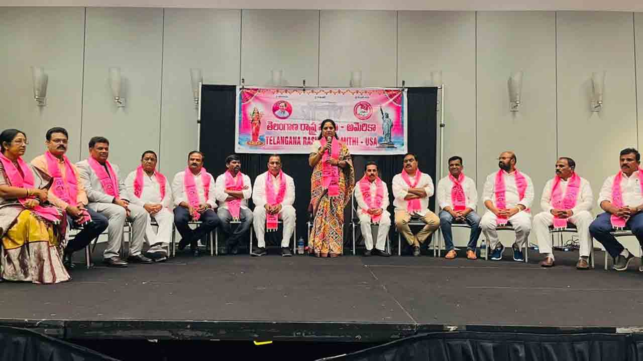 కేసీఆర్‌ జాతీయ రాజకీయాల్లోకి రావాలి: ఎన్నారైలు