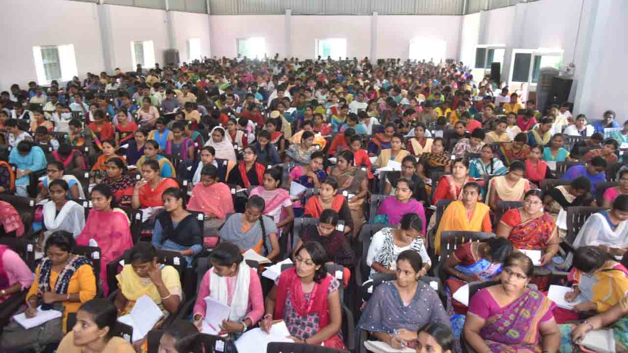 టెట్ ఫ‌లితాల్లో సత్తాచాటిన కేసీఆర్‌ కోచింగ్‌ సెంటర్‌ విద్యార్థులు