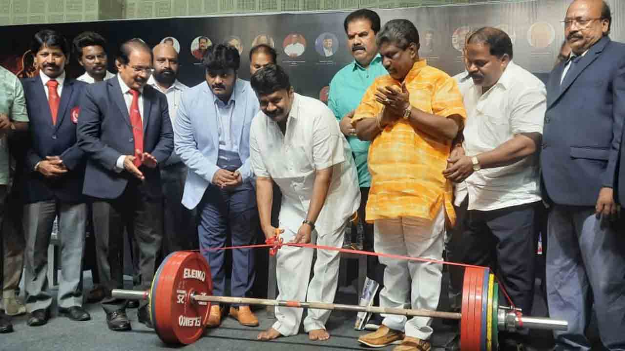 జాతీయ పవర్‌లిఫ్టింగ్‌ టోర్నీ షురూ