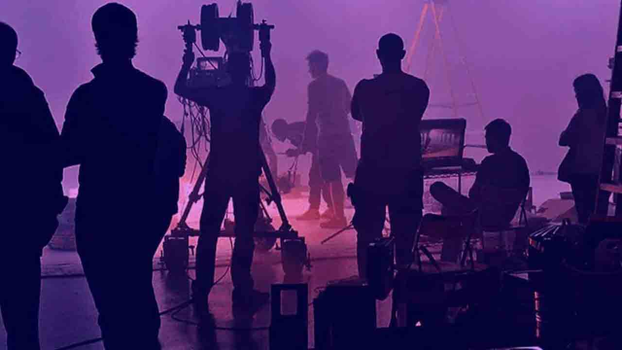 Tollywood Shootings | రేపటి నుంచి తెలుగు సినిమాల షూటింగ్స్ బంద్..!