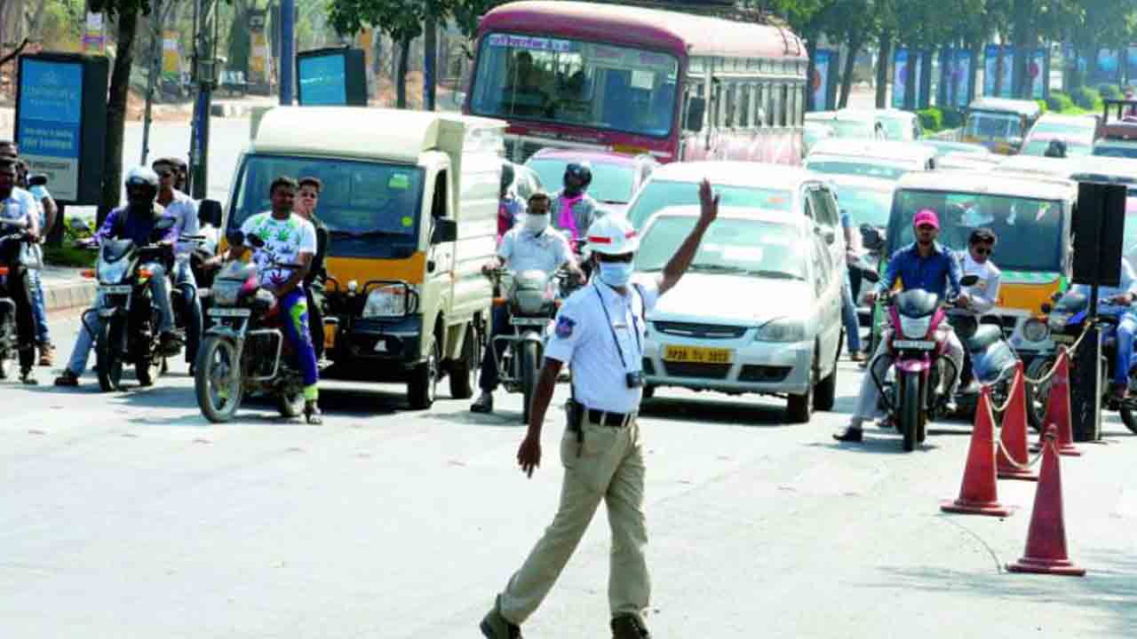 సైబరాబాద్‌ పరిధిలో ఈనెల 9న ట్రాఫిక్‌ ఆంక్షలు
