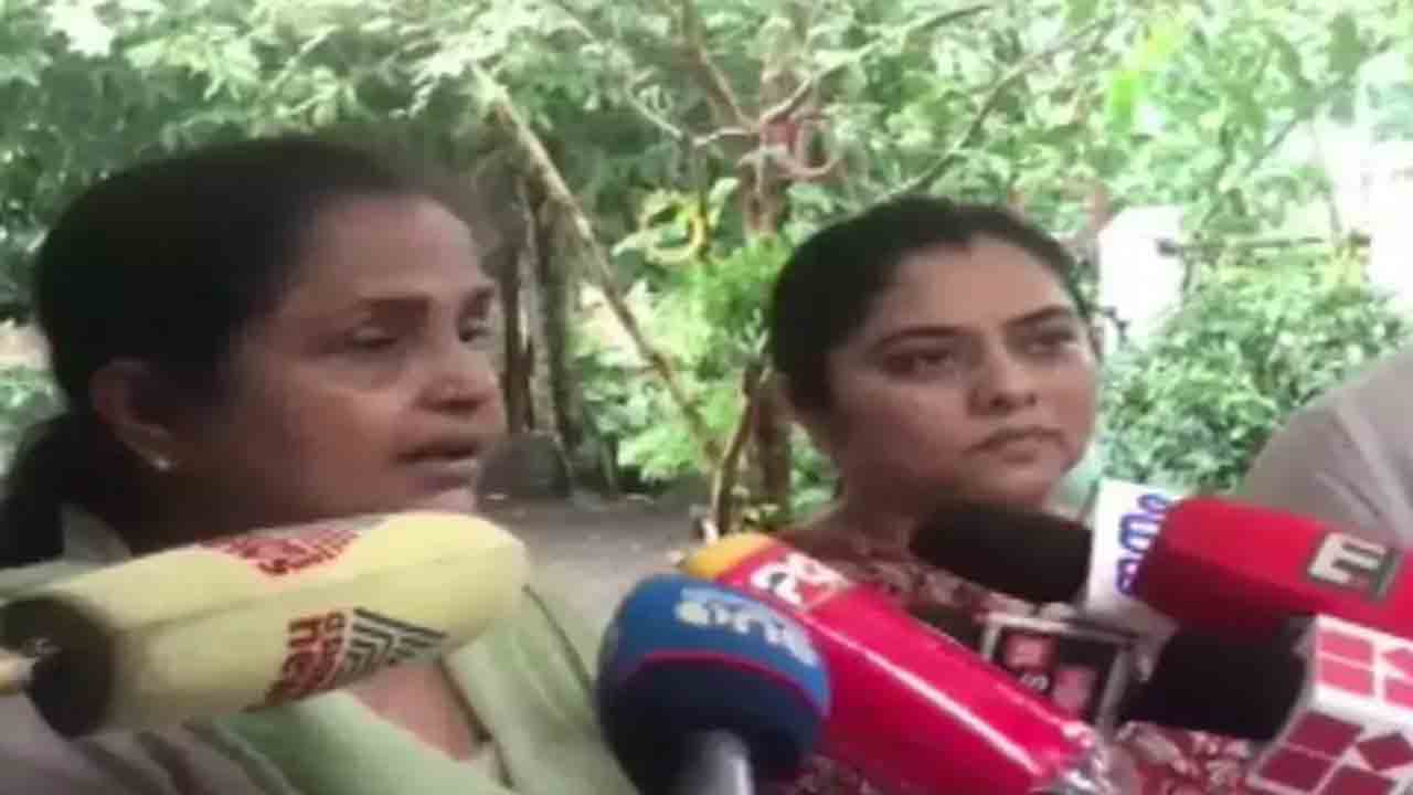 సీఎం విజయన్‌ను కాల్చి చంపుతా… పీసీ జార్జ్‌ భార్య ఉషా బెదిరింపు