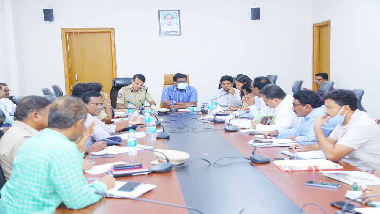 నాలాల పరిరక్షణకు టాస్క్‌ఫోర్స్‌ కమిటీ