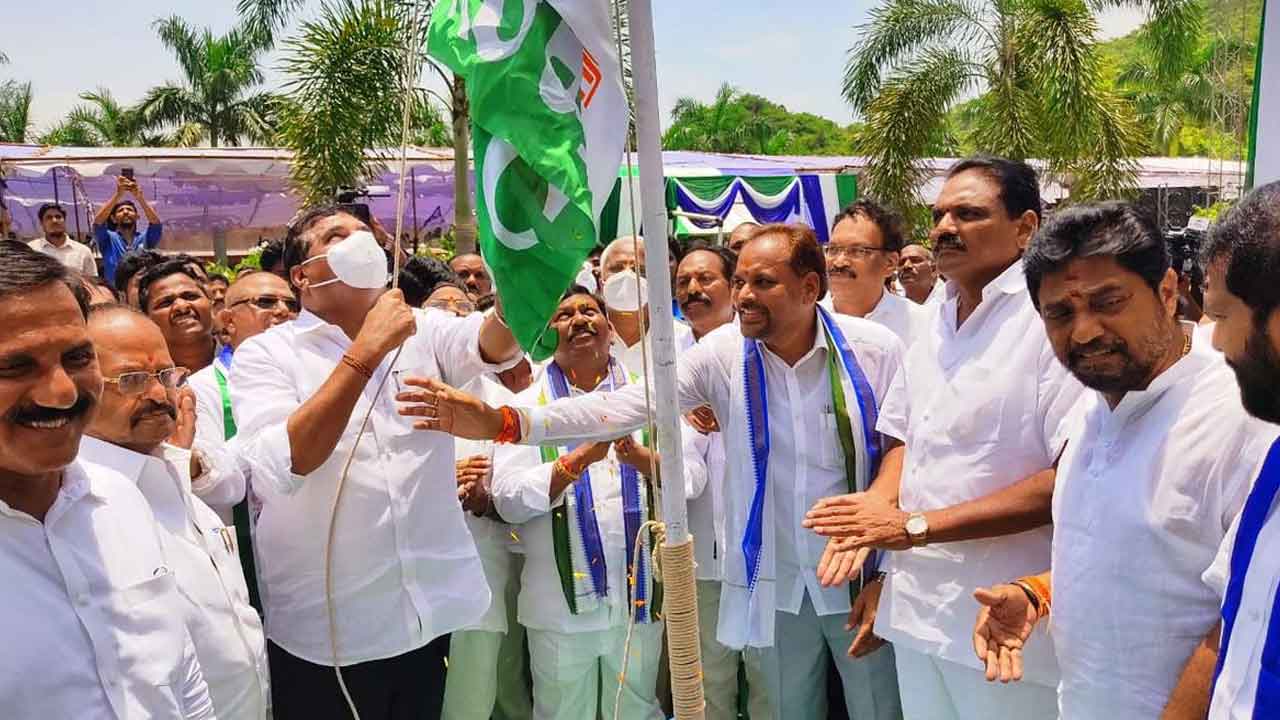 సంక్షేమ పథకాలే మనల్ని మళ్లీ గెలిపిస్తాయి: ఏపీ డిప్యూటీ సీఎం