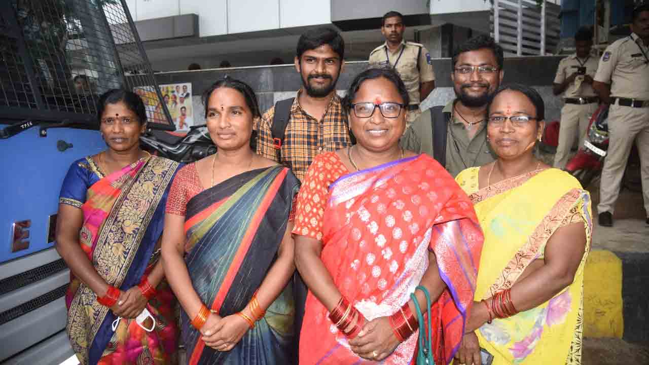 ప్ర‌ధాని వంట మ‌నిషి యాద‌మ్మ‌కు అవమానం.. బండి సంజ‌య్‌పై నెటిజ‌న్లు ఫైర్